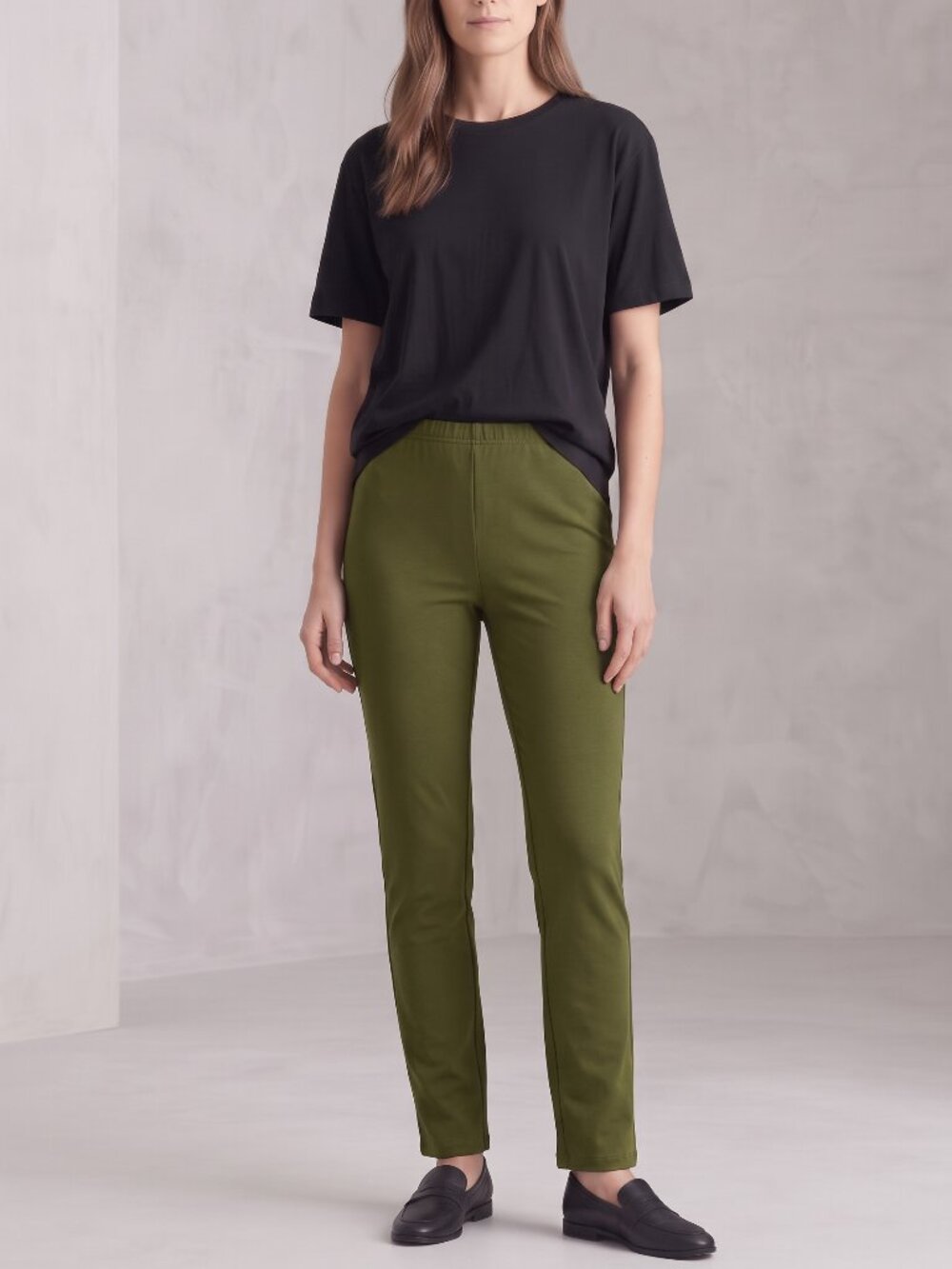 Women with Control 86/14 ankle length OLIVE M  New without tags